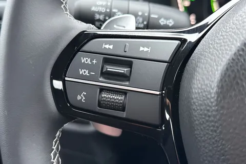 RX75UKS Honda ZR-V 2.0 eHEV Elegance 5dr CVT Thumbnail #42