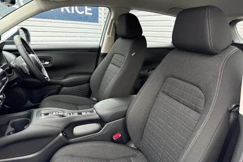 RX75ULU Honda ZR-V 2.0 eHEV Elegance 5dr CVT Thumbnail #33