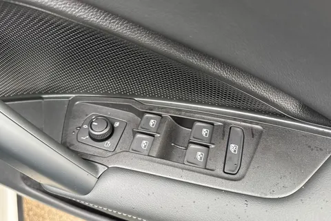 Volkswagen Tiguan 2.0 TDI Match DSG Euro 6 (s/s) 5dr Thumbnail #20