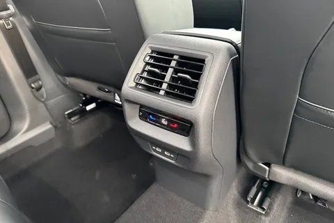 Volkswagen Tiguan 2.0 TDI Match DSG Euro 6 (s/s) 5dr Thumbnail #29