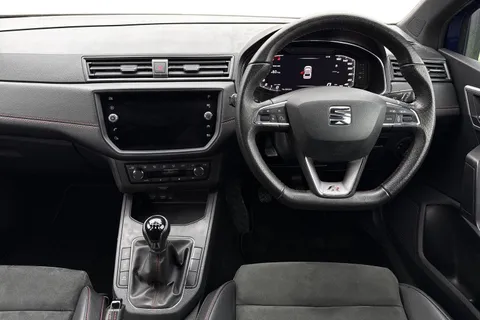 18 of 41 for SEAT Ibiza 1.0 TSI FR Sport Euro 6 (s/s) 5dr GPF