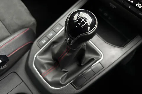 23 of 41 for SEAT Ibiza 1.0 TSI FR Sport Euro 6 (s/s) 5dr GPF