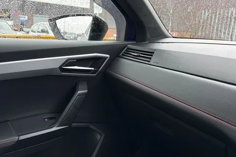 34 of 41 for SEAT Ibiza 1.0 TSI FR Sport Euro 6 (s/s) 5dr GPF