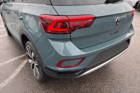  Volkswagen T-Roc 1.0 TSI Style Design Euro 6 (s/s) 5dr Thumbnail #7