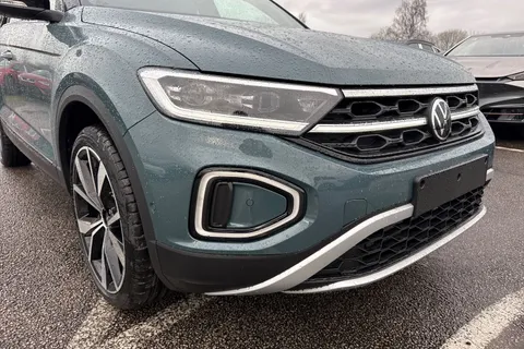  Volkswagen T-Roc 1.0 TSI Style Design Euro 6 (s/s) 5dr Thumbnail #8
