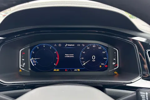  Volkswagen T-Roc 1.0 TSI Style Design Euro 6 (s/s) 5dr Thumbnail #39