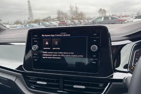  Volkswagen T-Roc 1.0 TSI Style Design Euro 6 (s/s) 5dr Thumbnail #46