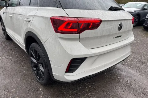 Volkswagen T-Roc 1.5 TSI Black Edition Plus Euro 6 (s/s) 5dr Thumbnail #8