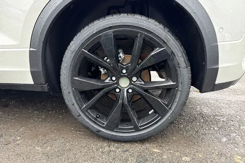 Volkswagen T-Roc 1.5 TSI Black Edition Plus Euro 6 (s/s) 5dr Thumbnail #11