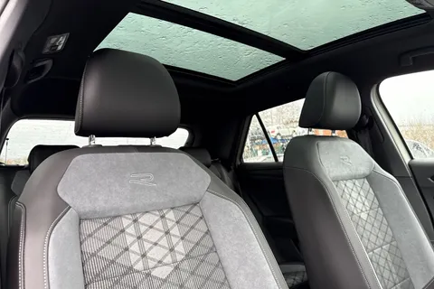 Volkswagen T-Roc 1.5 TSI Black Edition Plus Euro 6 (s/s) 5dr Thumbnail #24