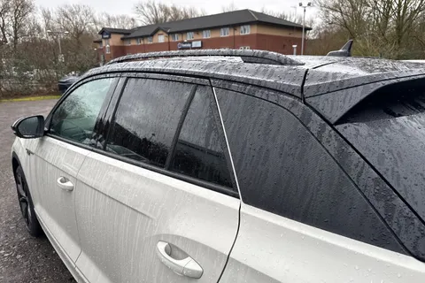 Volkswagen T-Roc 1.5 TSI Black Edition Plus Euro 6 (s/s) 5dr Thumbnail #29