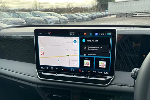  Volkswagen Tiguan 2.0 TDI Match DSG Euro 6 (s/s) 5dr Thumbnail #37