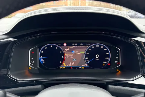 Volkswagen T-Roc 1.5 TSI Black Edition Plus Euro 6 (s/s) 5dr Thumbnail #36