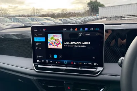  Volkswagen Tiguan 2.0 TDI Match DSG Euro 6 (s/s) 5dr Thumbnail #40