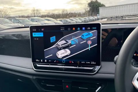  Volkswagen Tiguan 2.0 TDI Match DSG Euro 6 (s/s) 5dr Thumbnail #43