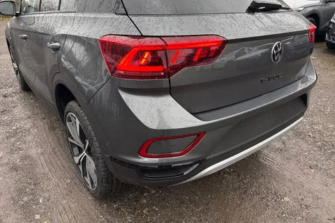 Volkswagen T-Roc 1.5 TSI Style Design DSG Euro 6 (s/s) 5dr Thumbnail #8