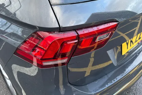 15 of 44 for Volkswagen Tiguan 2.0 TDI Life Euro 6 (s/s) 5dr