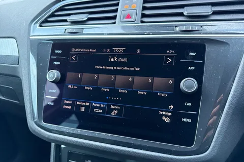 35 of 44 for Volkswagen Tiguan 2.0 TDI Life Euro 6 (s/s) 5dr