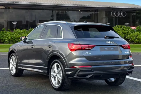 2 of 65 for Audi Q3 2.0 TDI 35 S line S Tronic Euro 6 (s/s) 5dr