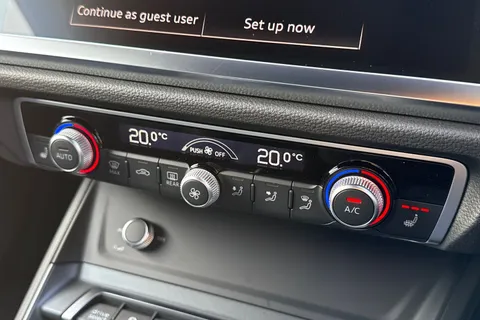 21 of 65 for Audi Q3 2.0 TDI 35 S line S Tronic Euro 6 (s/s) 5dr