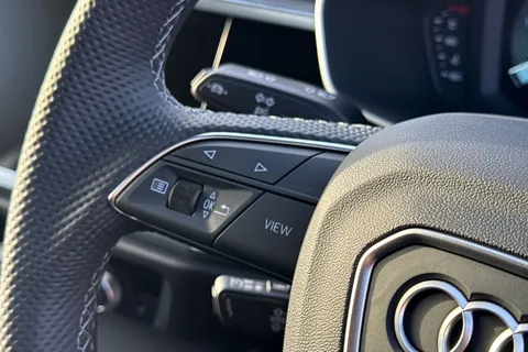 50 of 65 for Audi Q3 2.0 TDI 35 S line S Tronic Euro 6 (s/s) 5dr