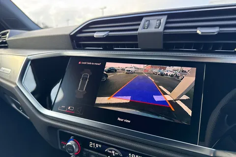 56 of 65 for Audi Q3 2.0 TDI 35 S line S Tronic Euro 6 (s/s) 5dr