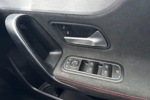 OU19UCC Mercedes-Benz A Class 2.0 A35 AMG (Premium) SpdS DCT 4MATIC Euro 6 (s/s) 5dr Thumbnail #19