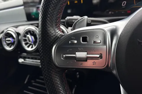 OU19UCC Mercedes-Benz A Class 2.0 A35 AMG (Premium) SpdS DCT 4MATIC Euro 6 (s/s) 5dr Thumbnail #39