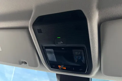 DA25AHU Volkswagen Caddy 2.0 TDI 102PS Commerce Van [Business/Tech Pack] Thumbnail #37