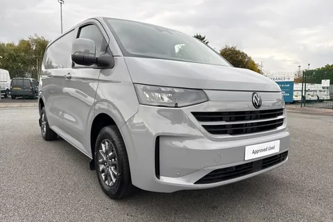 DF75FWM Volkswagen Transporter 2.0 TDI 110 Commerce Plus Van Thumbnail #9