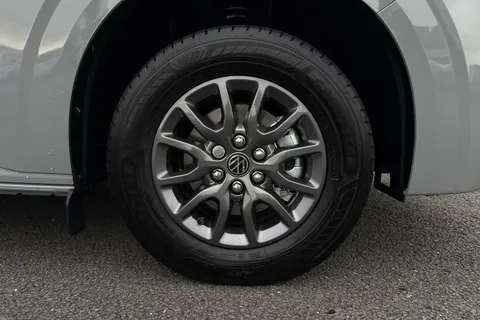 DF75FWM Volkswagen Transporter 2.0 TDI 110 Commerce Plus Van Thumbnail #10