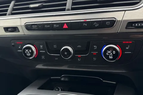 21 of 65 for Audi Q7 S line 50 TDI quattro 286 PS tiptronic