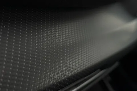 DY23VST Volkswagen Golf 1.5 eTSI MHEV R-Line DSG Euro 6 (s/s) 5dr Thumbnail #34