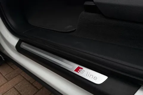 31 of 65 for Audi Q7 S line 50 TDI quattro 286 PS tiptronic