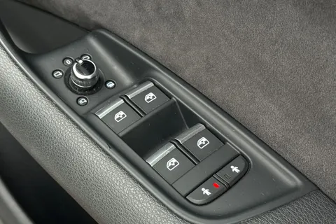 42 of 65 for Audi Q7 S line 50 TDI quattro 286 PS tiptronic