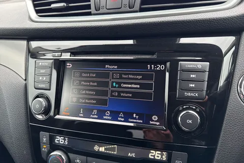 47 of 67 for Nissan Qashqai 1.3 DIG-T N-Connecta Euro 6 (s/s) 5dr