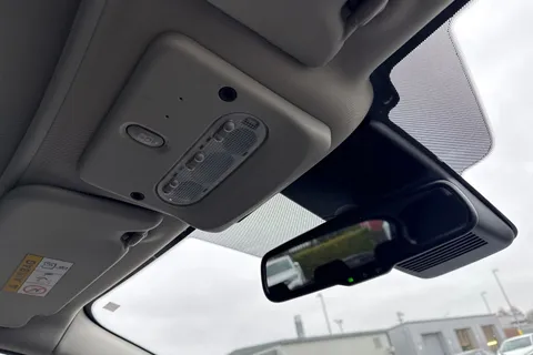 60 of 67 for Nissan Qashqai 1.3 DIG-T N-Connecta Euro 6 (s/s) 5dr