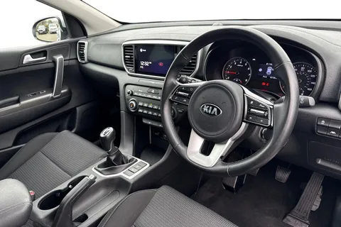 FT71EFX Kia Sportage 1.6 GDi 2 Euro 6 (s/s) 5dr Thumbnail #15