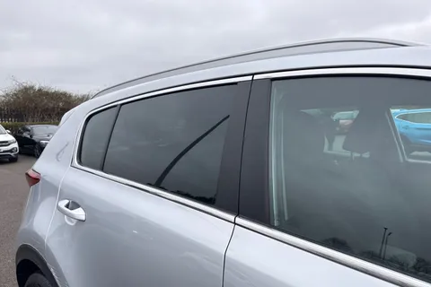 FT71EFX Kia Sportage 1.6 GDi 2 Euro 6 (s/s) 5dr Thumbnail #36