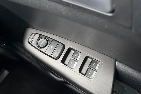 FT71EFX Kia Sportage 1.6 GDi 2 Euro 6 (s/s) 5dr Thumbnail #45