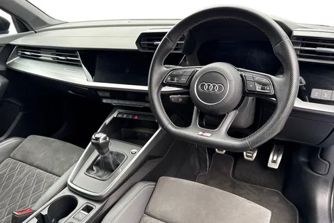 NJ21OYT Audi A3 1.5 TFSI 35 Edition 1 Sportback Euro 6 (s/s) 5dr Thumbnail #15
