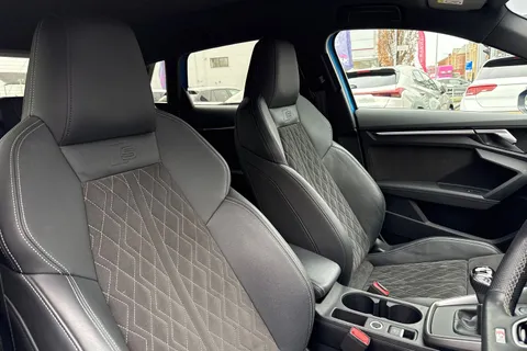 NJ21OYT Audi A3 1.5 TFSI 35 Edition 1 Sportback Euro 6 (s/s) 5dr Thumbnail #25