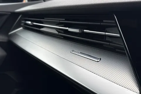 NJ21OYT Audi A3 1.5 TFSI 35 Edition 1 Sportback Euro 6 (s/s) 5dr Thumbnail #54