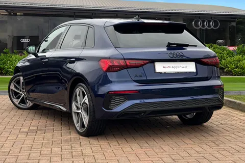 BL73FGZ Audi A3 Black Edition 35 TFSI 150 PS S tronic Thumbnail #3