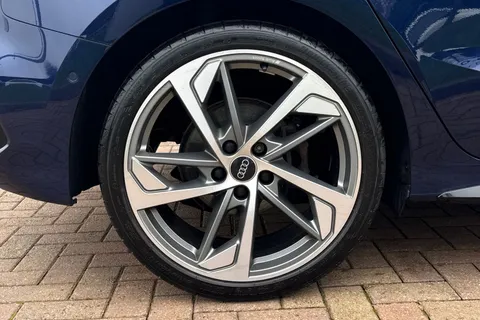 BL73FGZ Audi A3 Black Edition 35 TFSI 150 PS S tronic Thumbnail #11