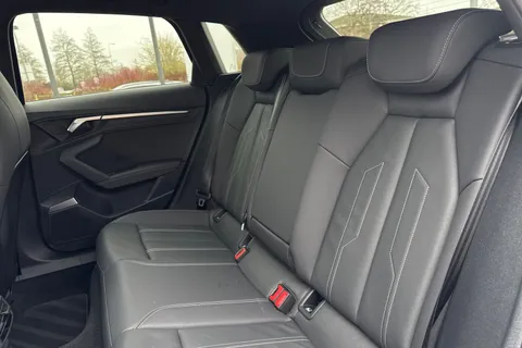 BL73FGZ Audi A3 Black Edition 35 TFSI 150 PS S tronic Thumbnail #20