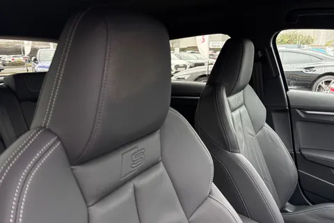 BL73FGZ Audi A3 Black Edition 35 TFSI 150 PS S tronic Thumbnail #25