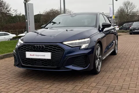 BL73FGZ Audi A3 Black Edition 35 TFSI 150 PS S tronic Thumbnail #27