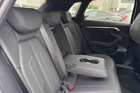 BL73FGZ Audi A3 Black Edition 35 TFSI 150 PS S tronic Thumbnail #41