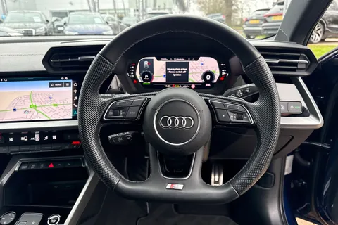 BL73FGZ Audi A3 Black Edition 35 TFSI 150 PS S tronic Thumbnail #47